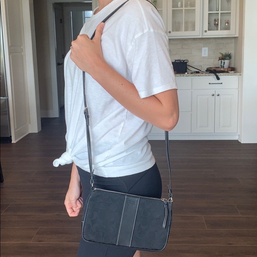 Small Coach Purse - Picture 5 of 5